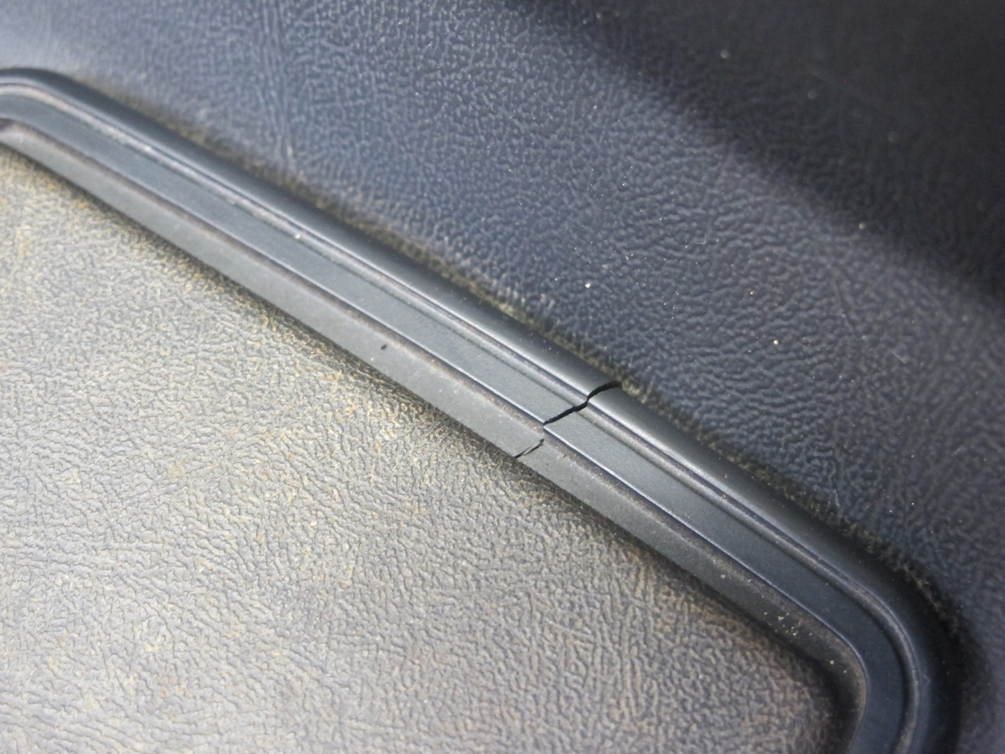 86-88 VW Scirocco MK2 16V Set of 2 Rear Interior Quarter Trim Cover Panel OEM