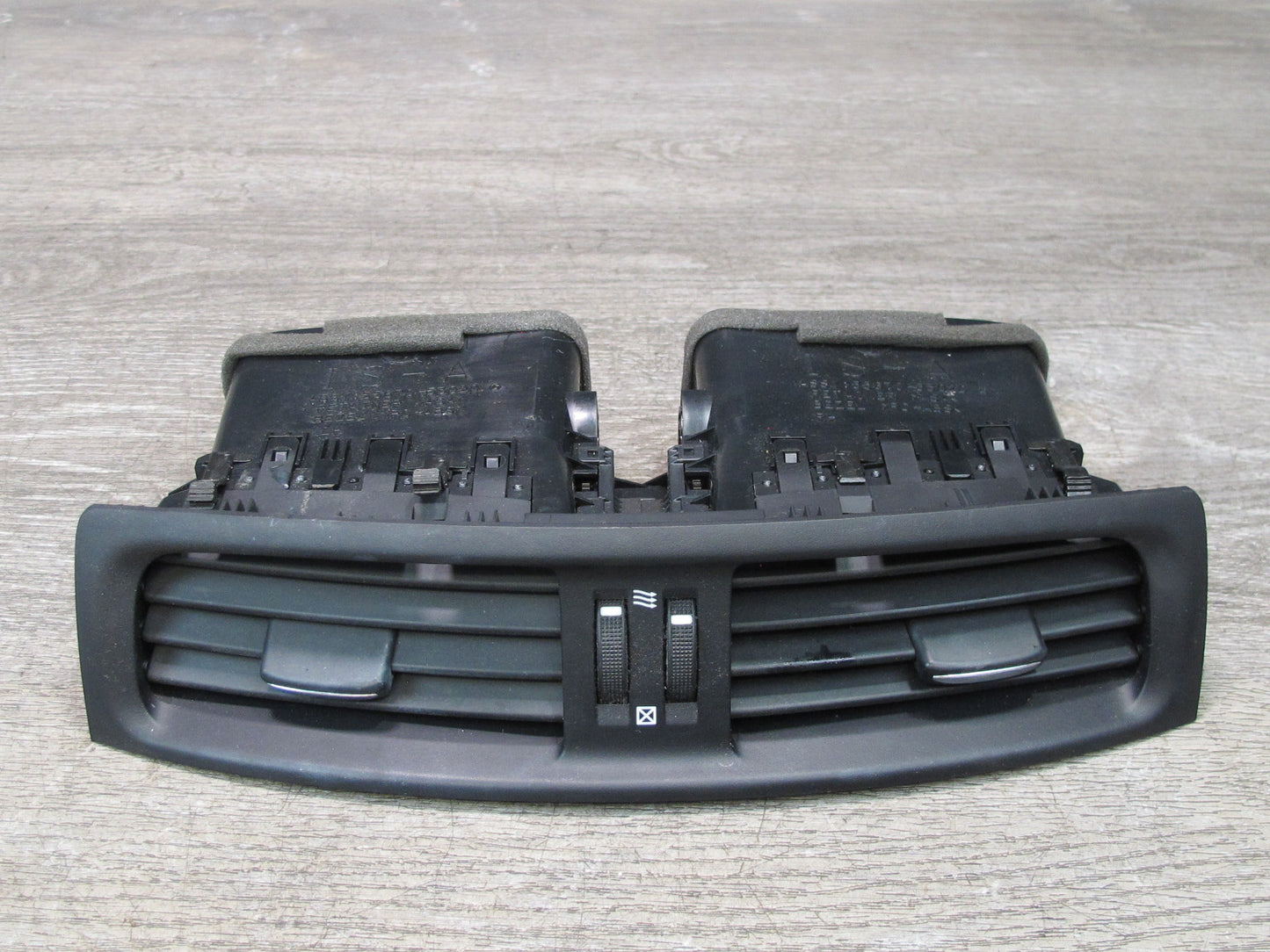 09-10 Lexus GSE20L IS350 IS250 Dash Center Air Vent Grille Black 55670-53020 OEM