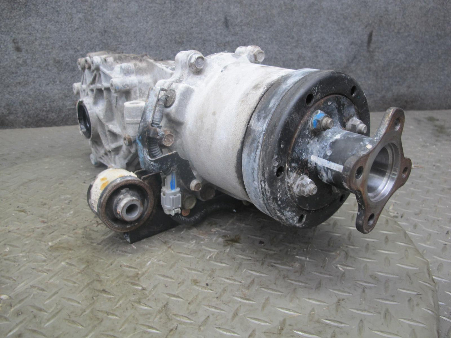 2014-2015 Infiniti QX60 2.5L Hybrid AWD Rear Differential Carrier 123k Miles