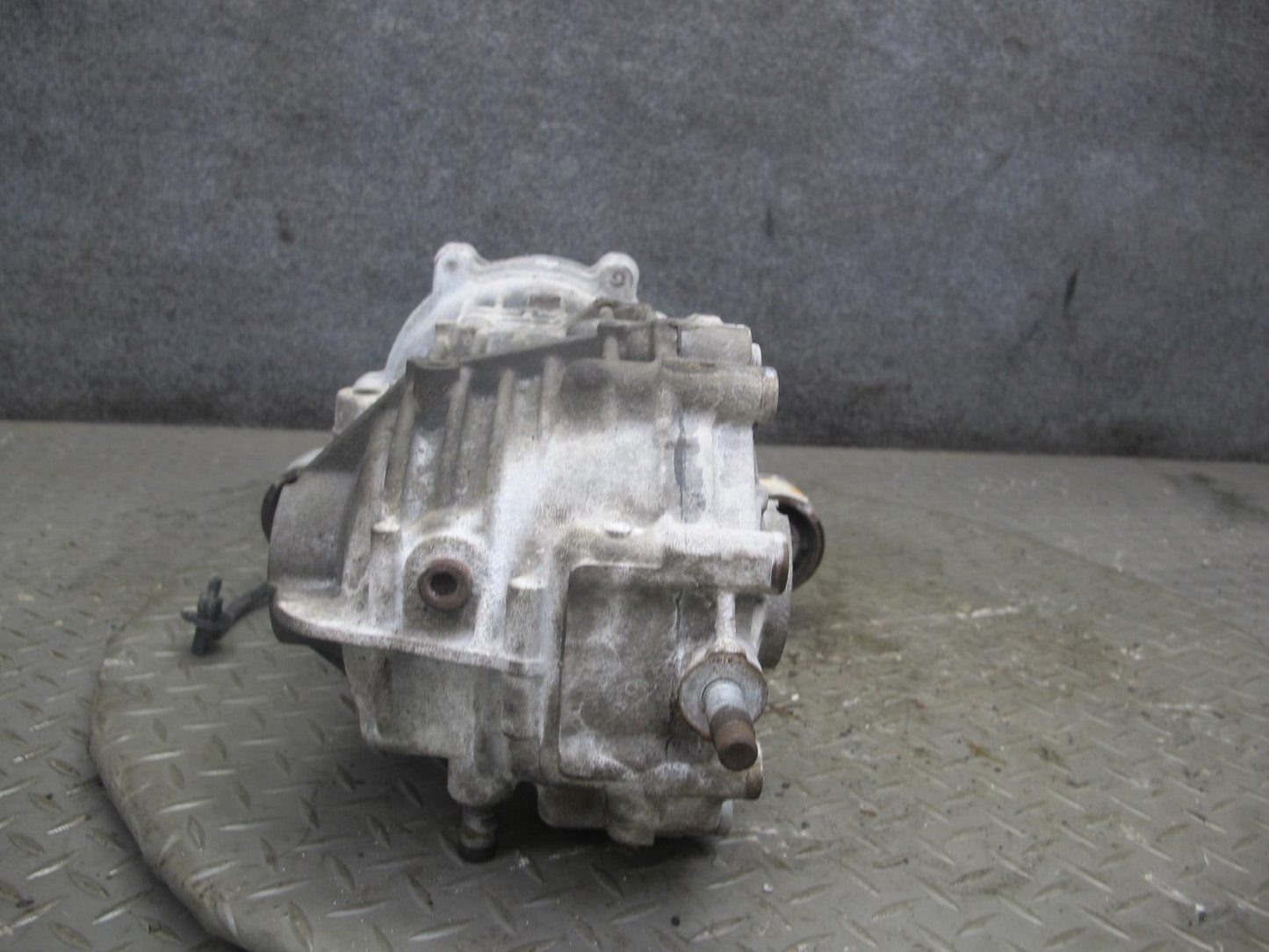 2014-2015 Infiniti QX60 2.5L Hybrid AWD Rear Differential Carrier 123k Miles