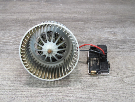 11-16 BMW F10 5-SERIES 550i A/C Heater Blower Motor Fan w Resistor 9242607 OEM