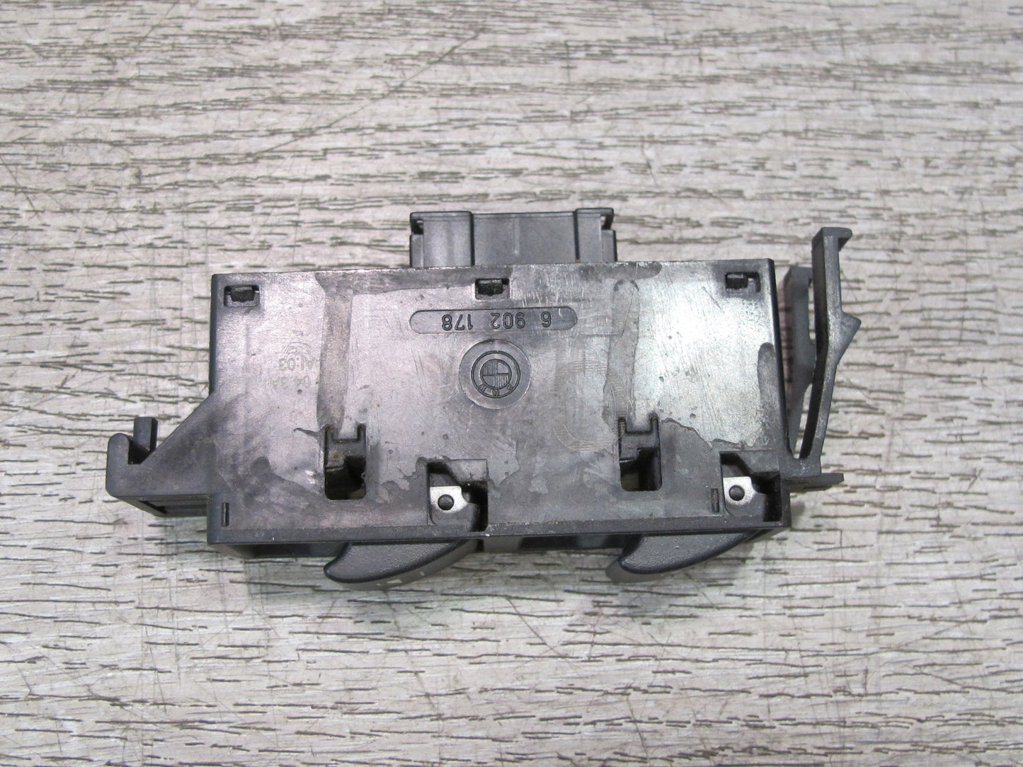 2001-2006 BMW E46 M3 Coupe Convertible Right Passenger Side Window Switch