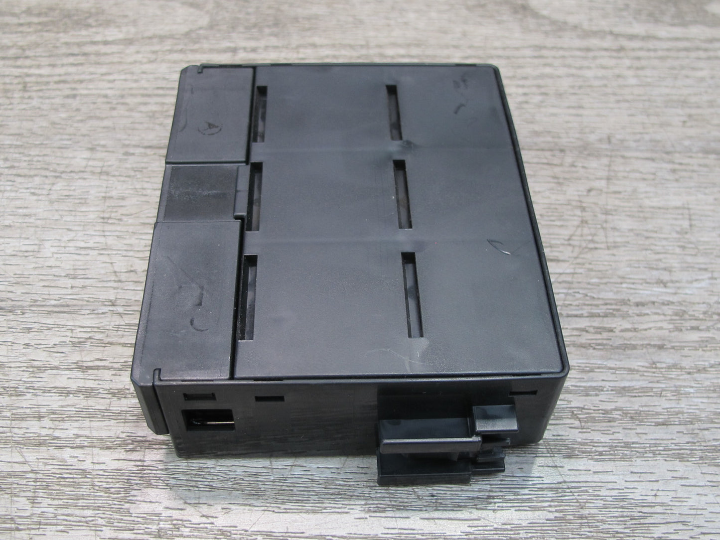 06-11 Lexus IS350 IS250 MPX Multiplex Network Control Module 89211-53010 OEM