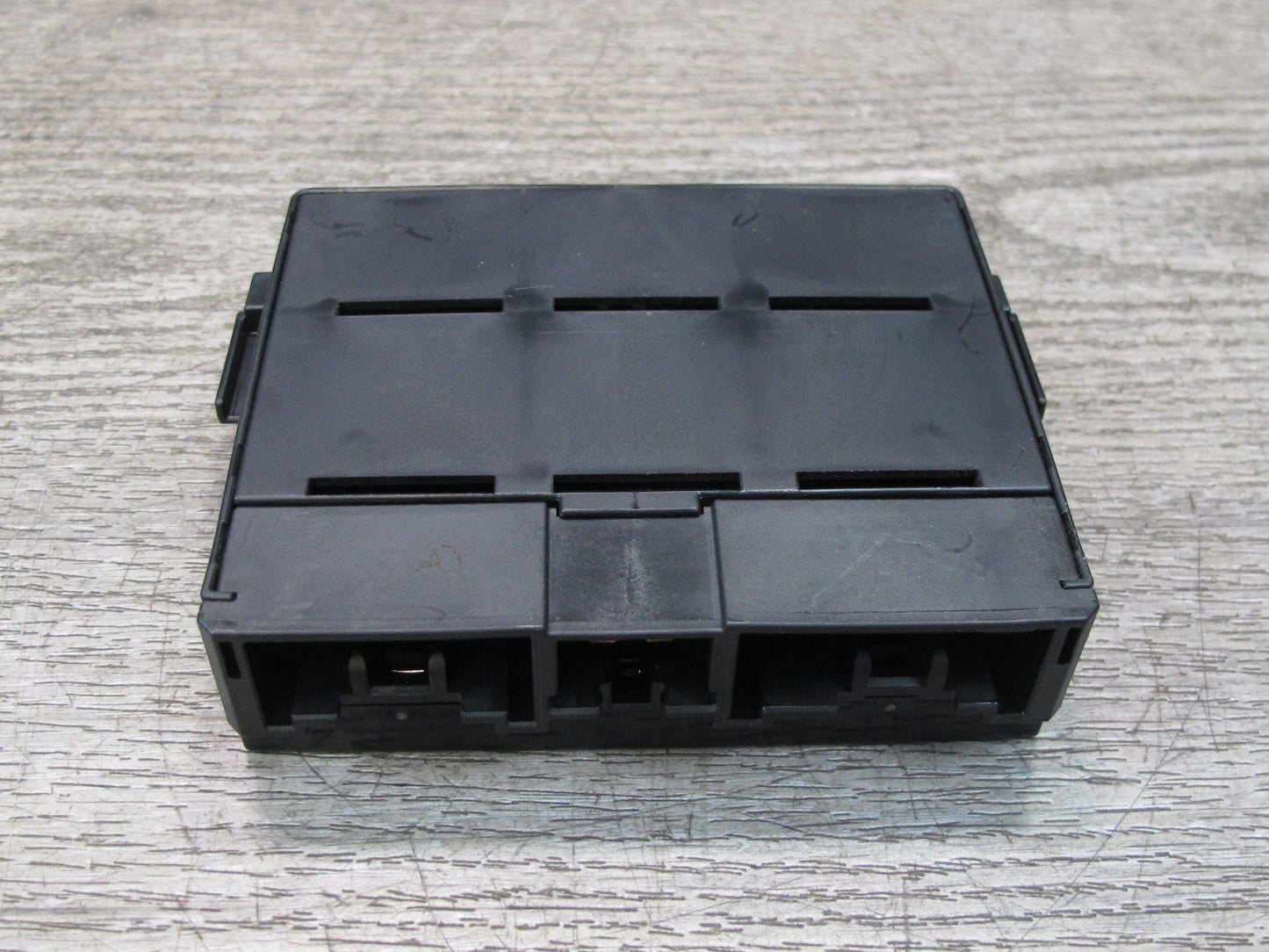 06-11 Lexus IS350 IS250 MPX Multiplex Network Control Module 89211-53010 OEM