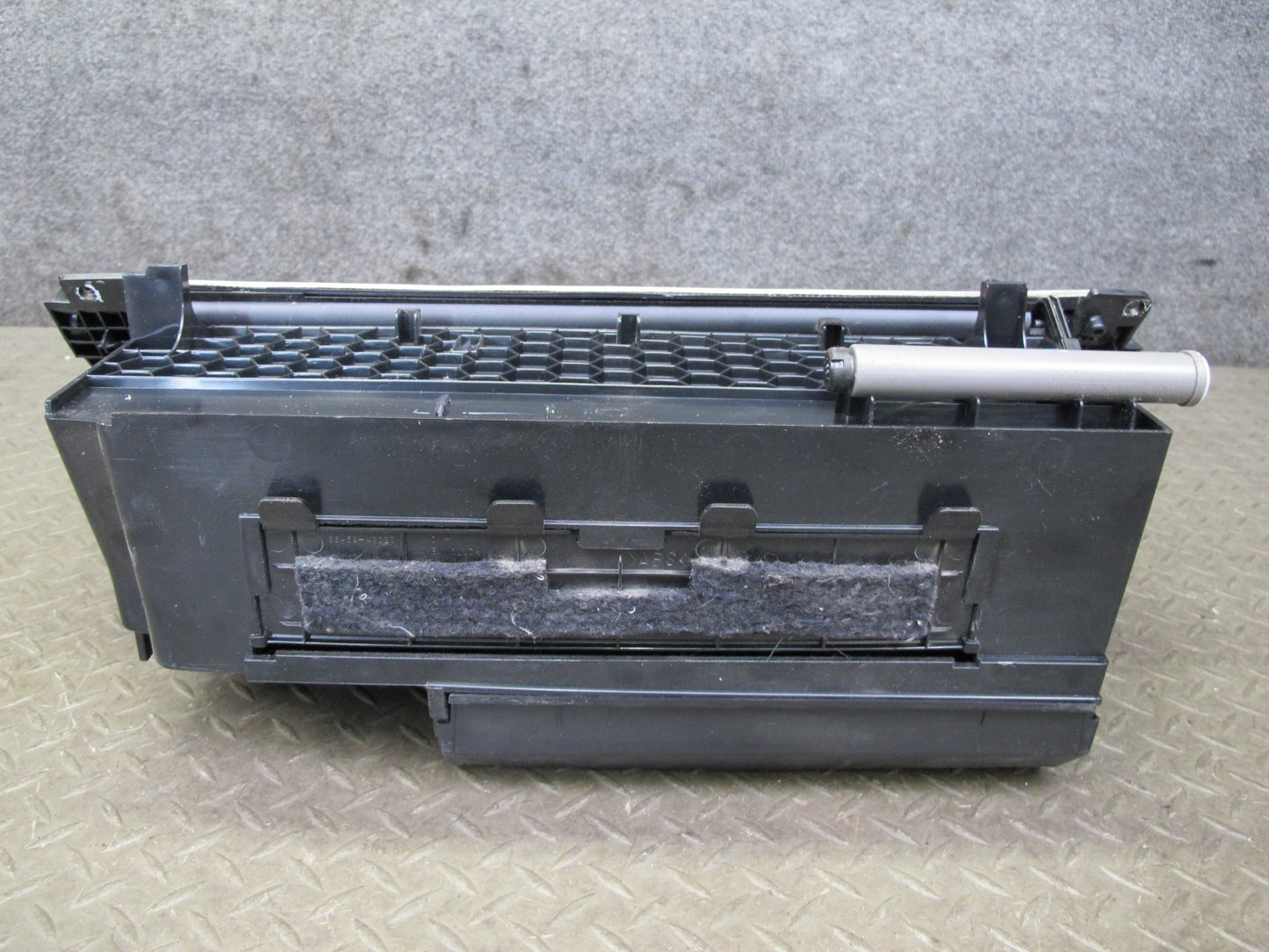 10-11 Lexus GSE20L IS350 IS250 Dash Glove Box Compartment Storage Alabaster OEM