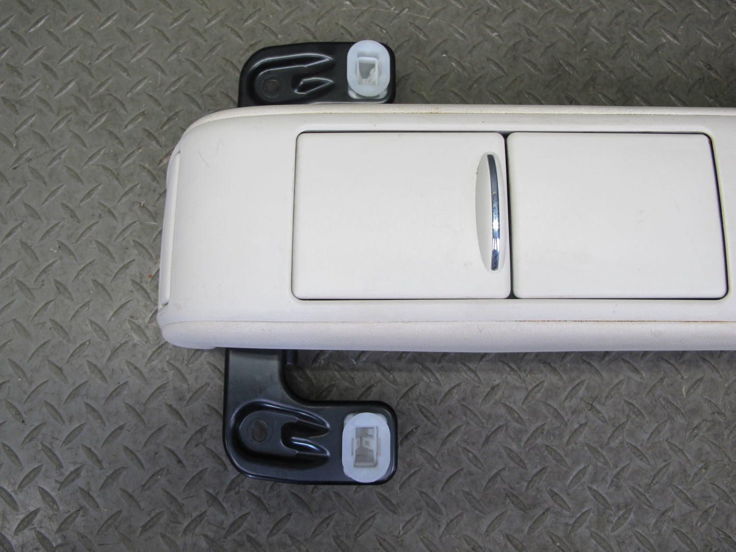 10-15 Lexus IS350 IS250 Convertible Rear Center Console w Armrest Alabaster OEM