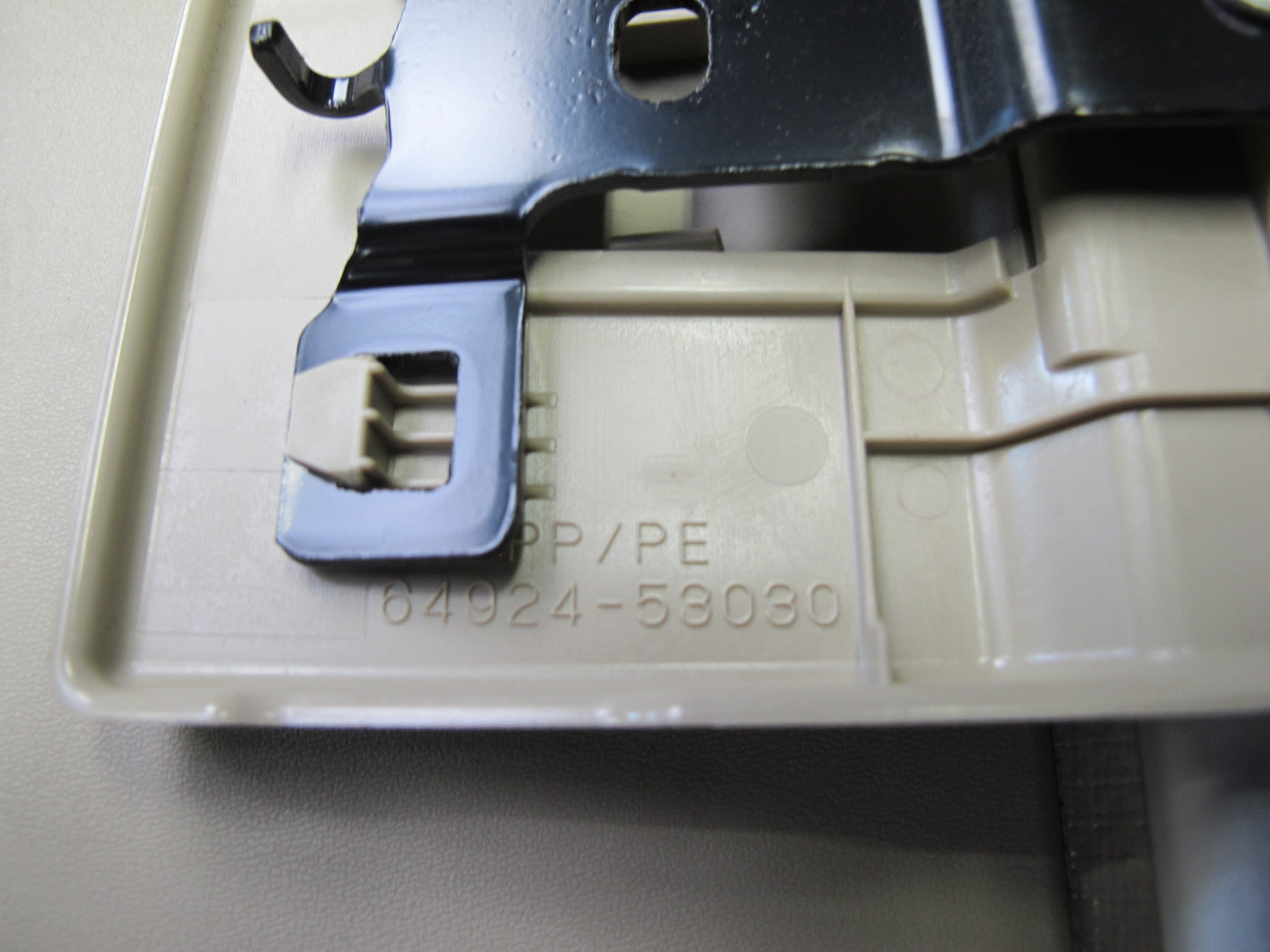 10-11 Lexus GSE20L IS350 IS250 Convertible Rear Trunk Partition Panel Ivory OEM