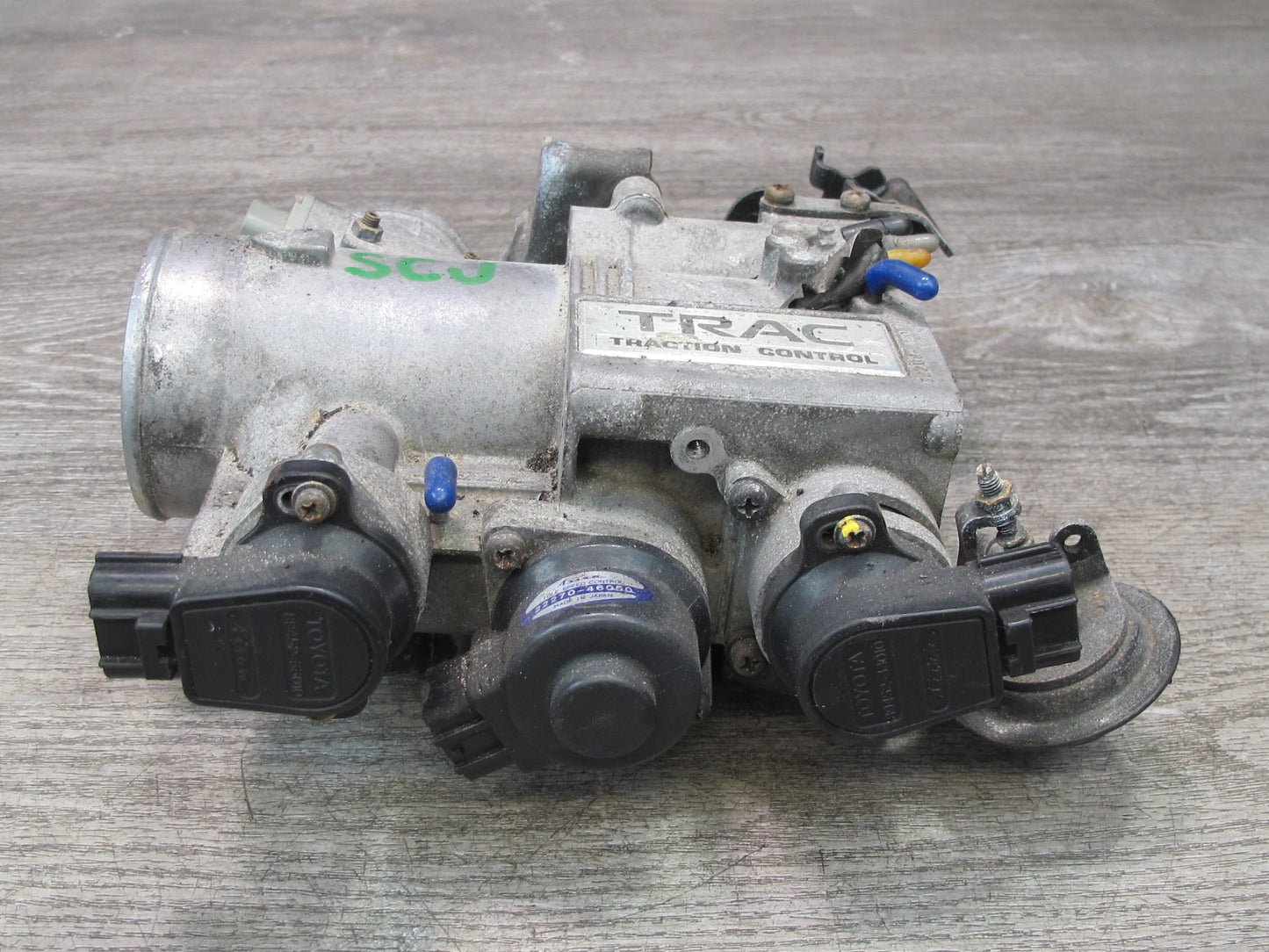 92-96 Lexus JZZ31L SC300 2JZGE Engine Throttle Body TRC w Sensor OEM