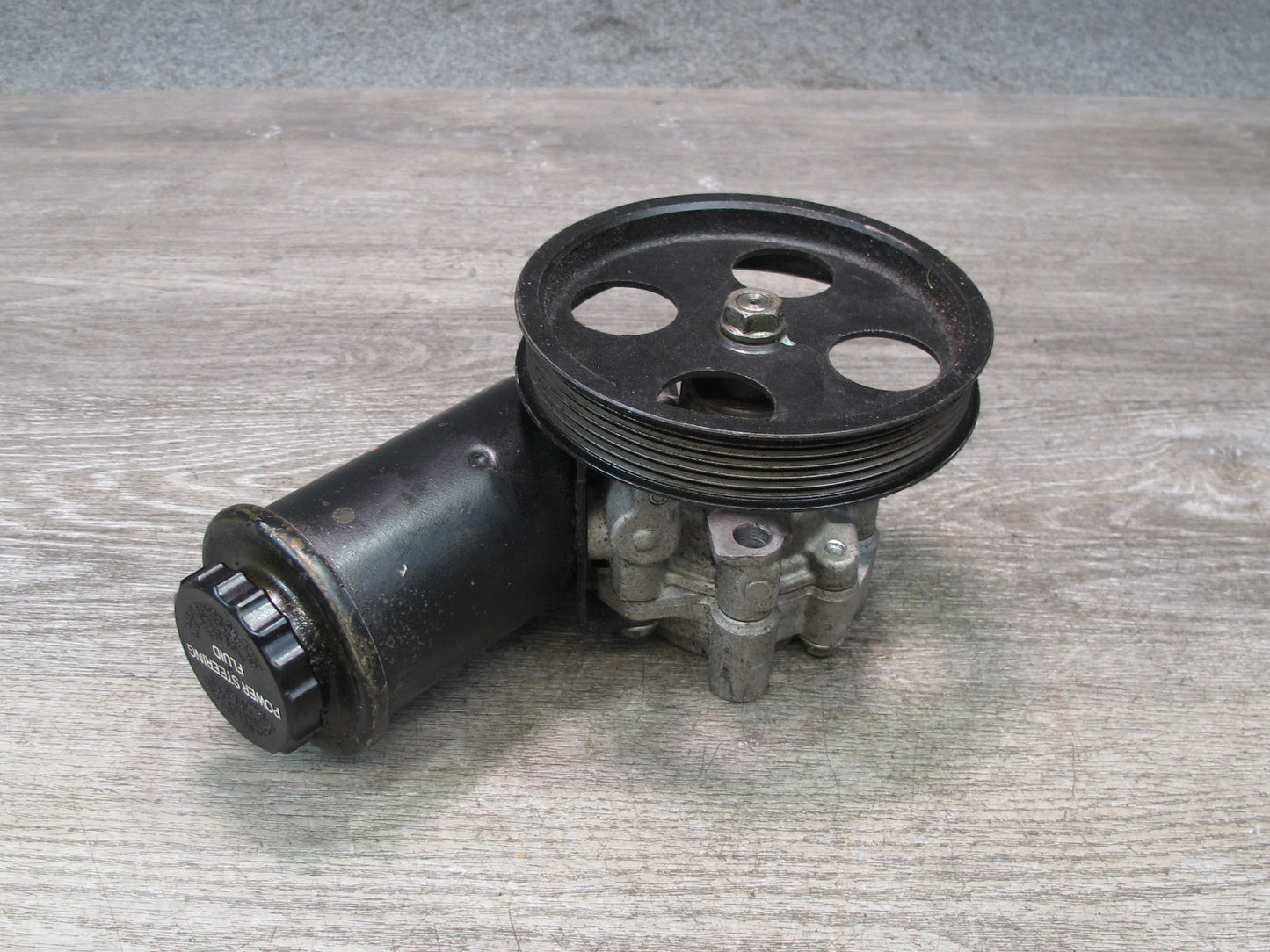 92-96 Lexus JZZ31L SC300 Power Steering Pump Reservoir Pulley Assy OEM