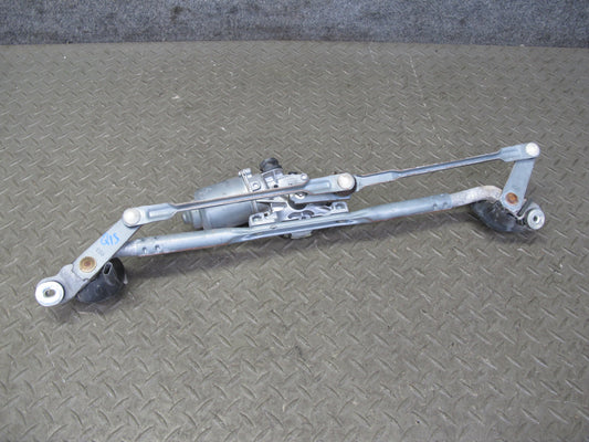 06-13 Lexus GSE20L IS350 IS250 Windshield Wiper Transmission Linkage w Motor OEM
