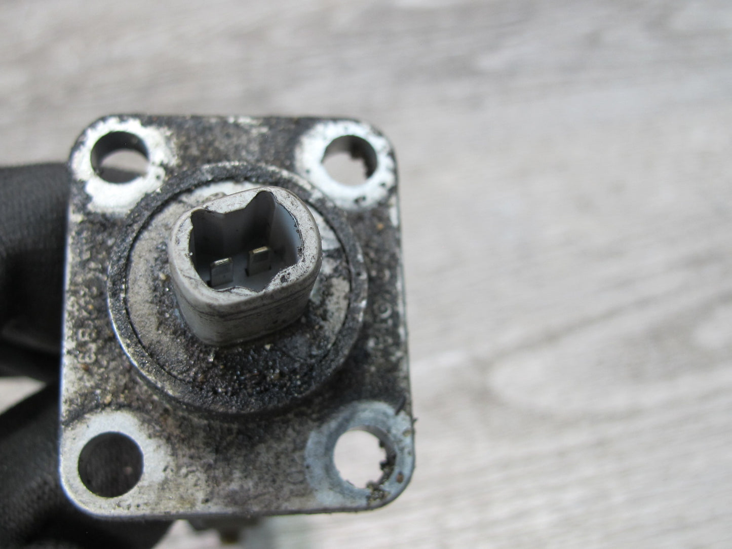 92-93 Lexus JZZ31L SC300 2JZGE Engine Oil Level Sensor OEM