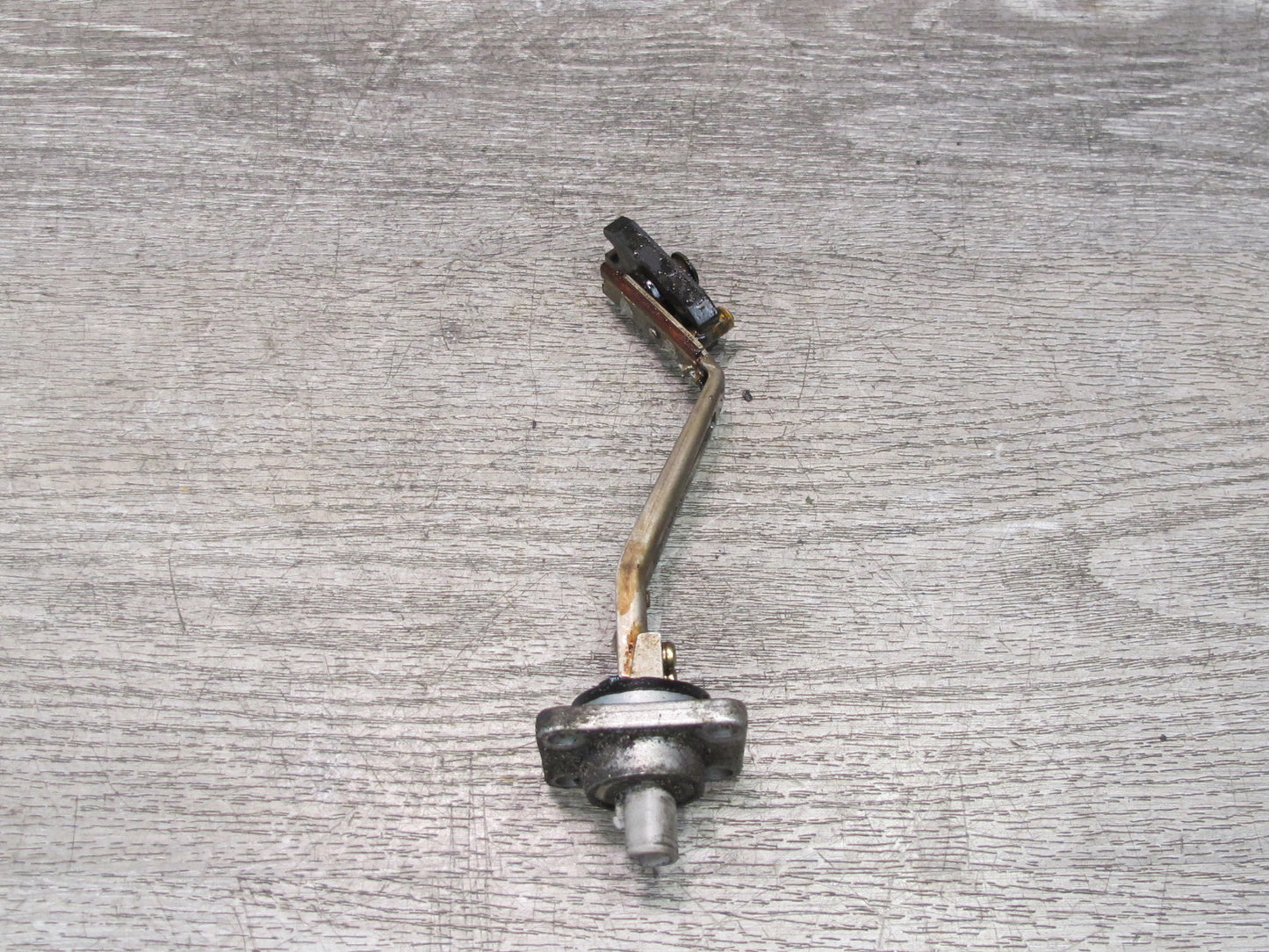 92-93 Lexus JZZ31L SC300 2JZGE Engine Oil Level Sensor OEM