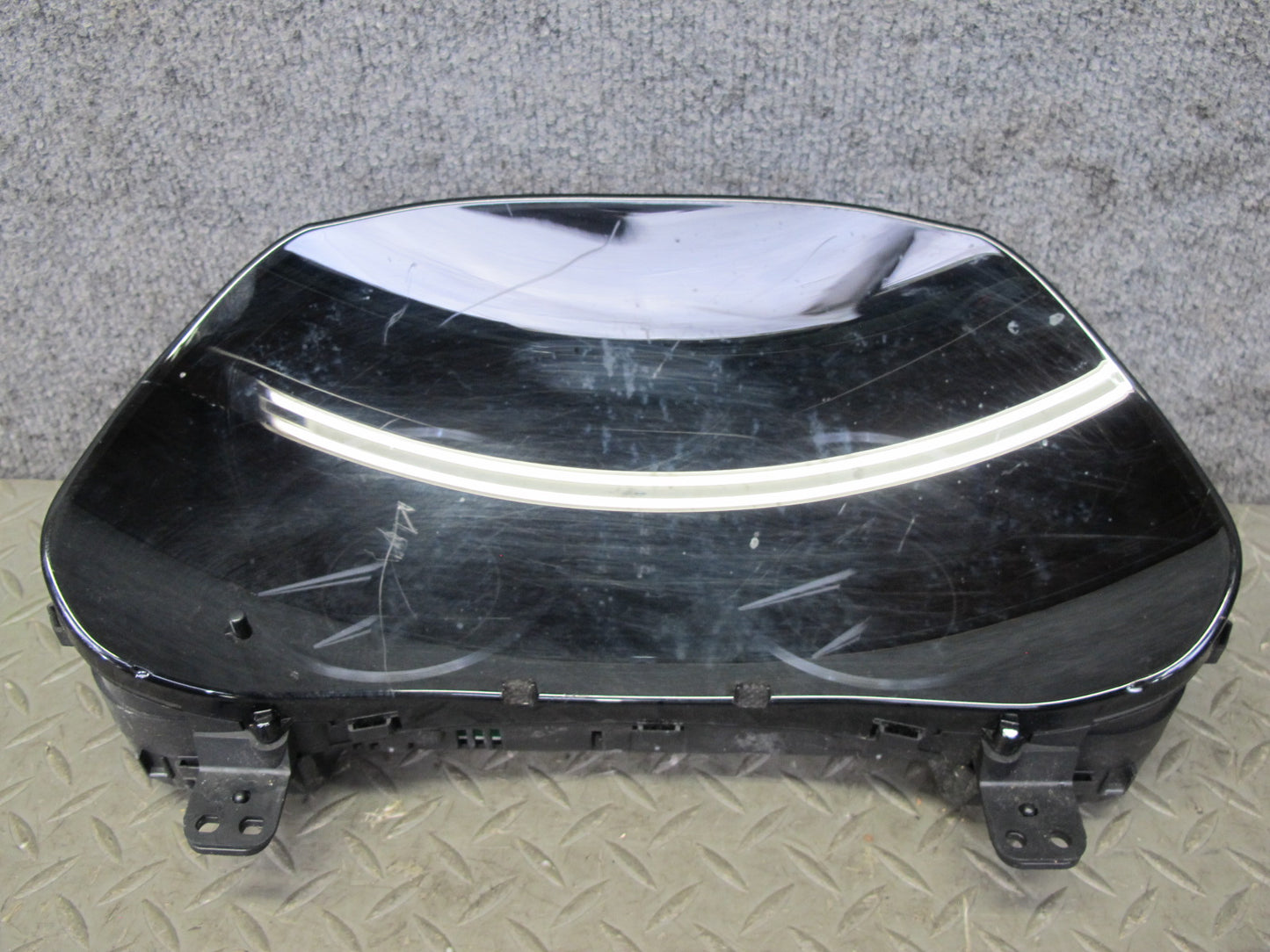 2010 Lexus GSE20L IS250 Convertible A/T Instrument Cluster Gauge Speedometer OEM