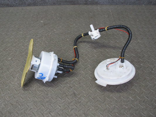 11-16 BMW F10 550i 4.4L Twin Turbo Main Gas Fuel Tank Pump 16117341303 OEM