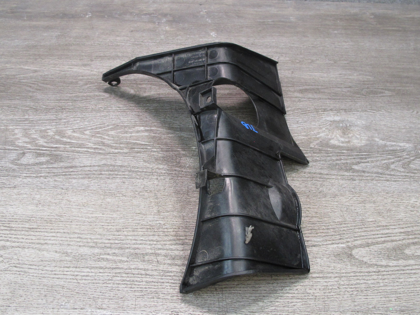 01-06 BMW E46 M3 S54 Convertible Left & Right Cooling Fan Shroud Air Duct Set