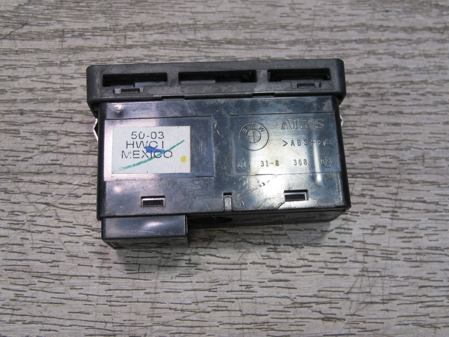 2001-2006 BMW E46 M3 3-SERIES  Emergency Hazard Flasher Lock Switch Button