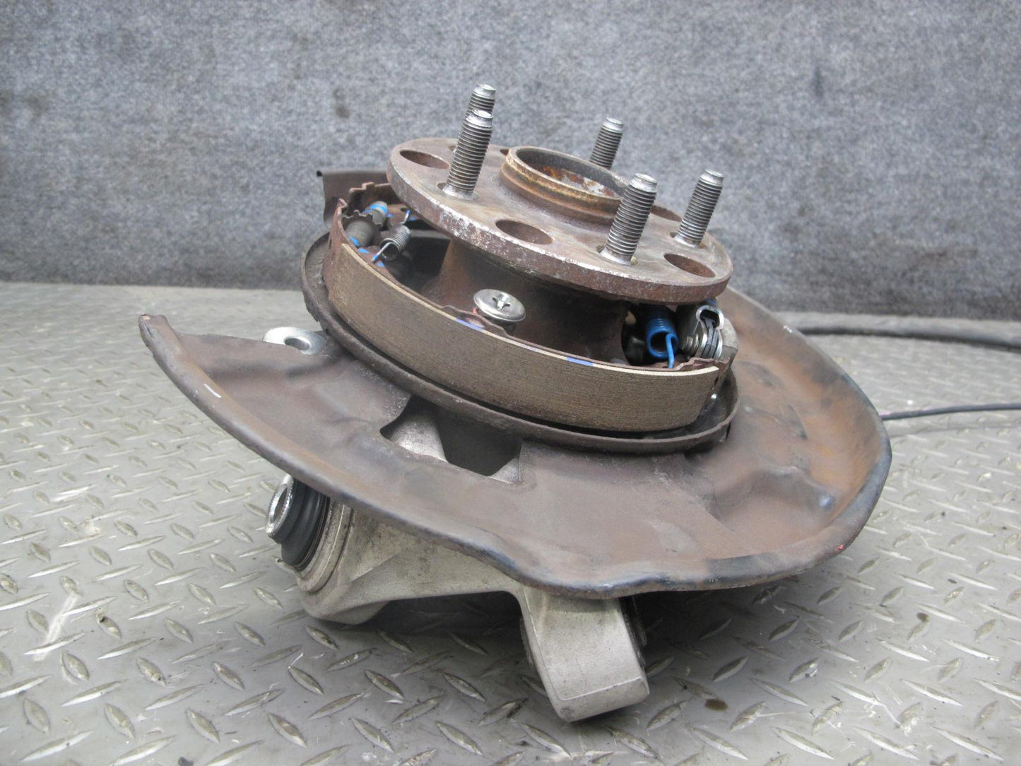 06-14 Lexus IS250 RWD Rear Right Spindle Knuckle Wheel Hub Bearing OEM