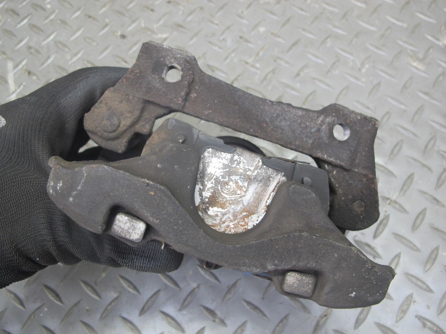 10-15 Lexus GSE20L IS250 RWD Convert Rear Left & Right Brake Caliper Set OEM