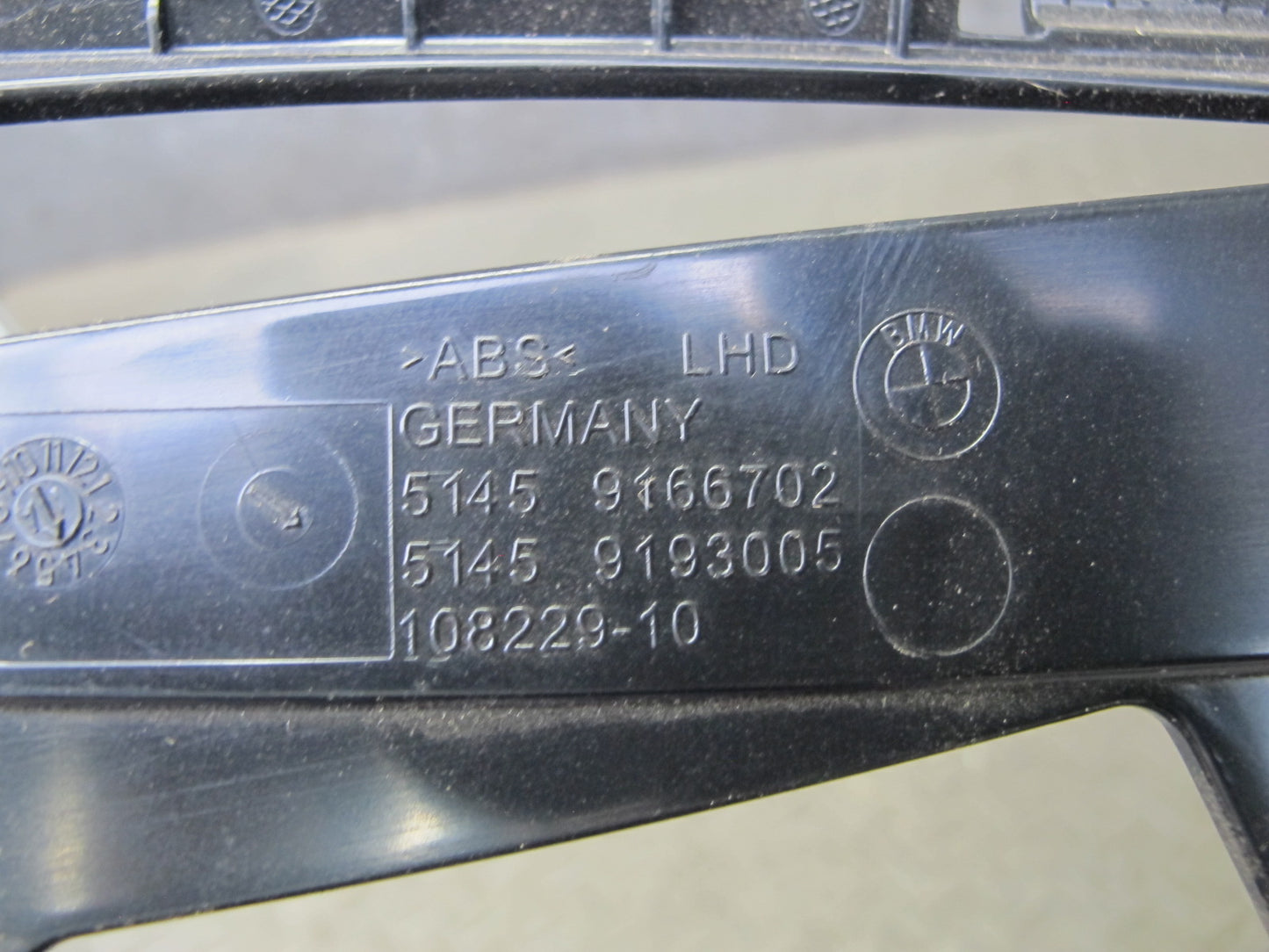 11-16 BMW F10 5-SERIES 550i Front Left Under Dash Knee Trim Panel w Speaker OEM