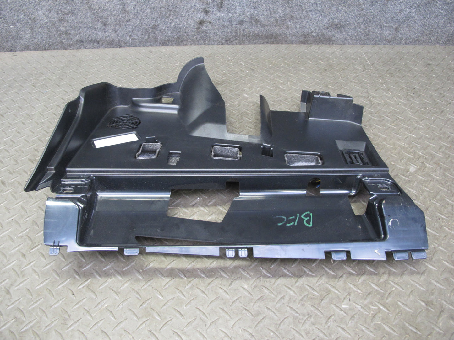 11-16 BMW F10 5-SERIES 550i Front Left Under Dash Knee Trim Panel w Speaker OEM