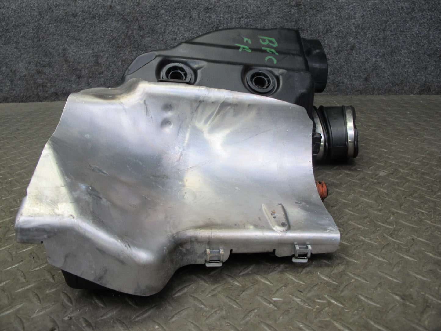11-13 BMW F12 F10 550i N63 Right Air Intake Cleaner Filter Box w MAF Sensor OEM