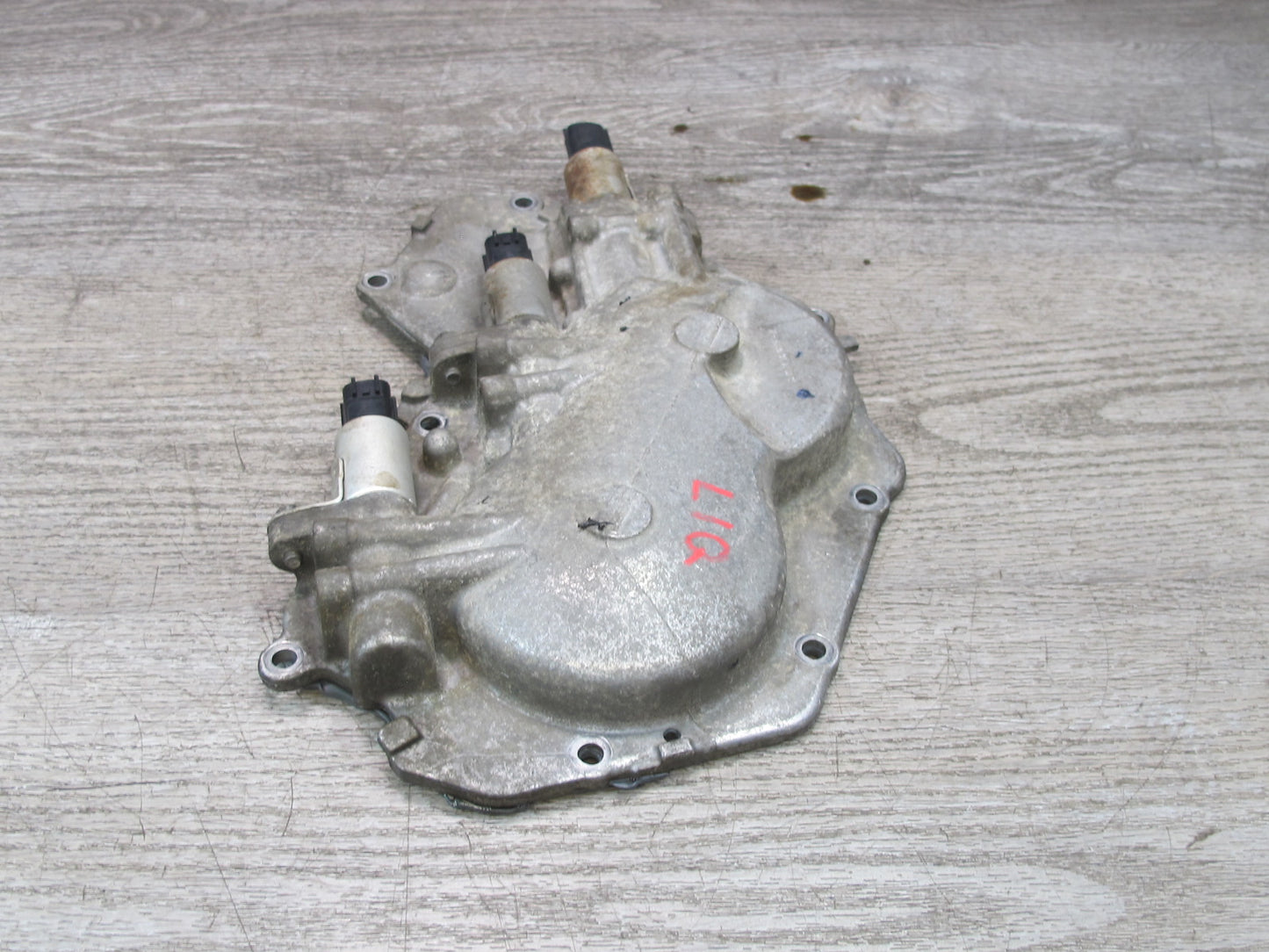 2014-2017 Infiniti QX60 2.5L Hybrid QR25DER Engine Valve Timing Solenoid Cover