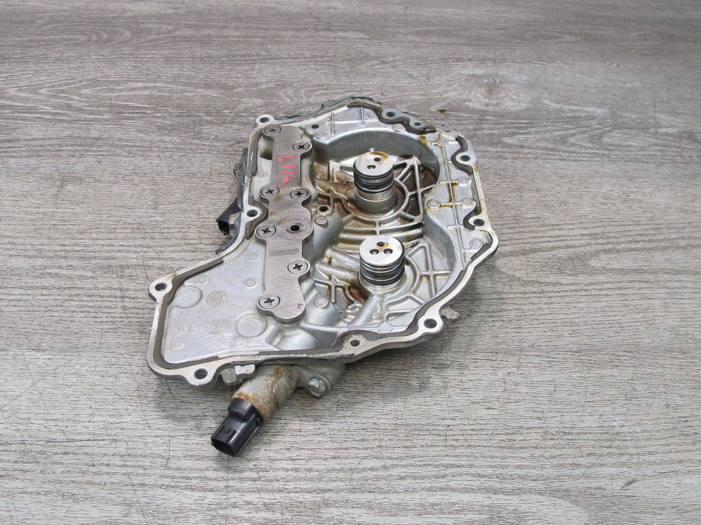 2014-2017 Infiniti QX60 2.5L Hybrid QR25DER Engine Valve Timing Solenoid Cover
