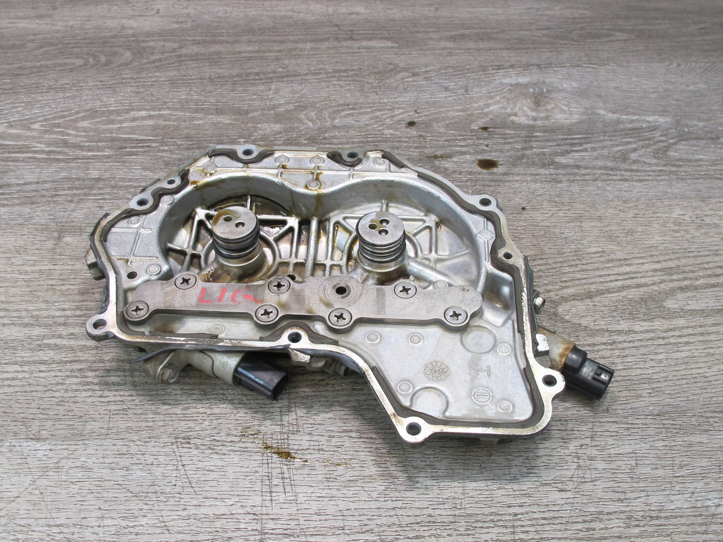 2014-2017 Infiniti QX60 2.5L Hybrid QR25DER Engine Valve Timing Solenoid Cover