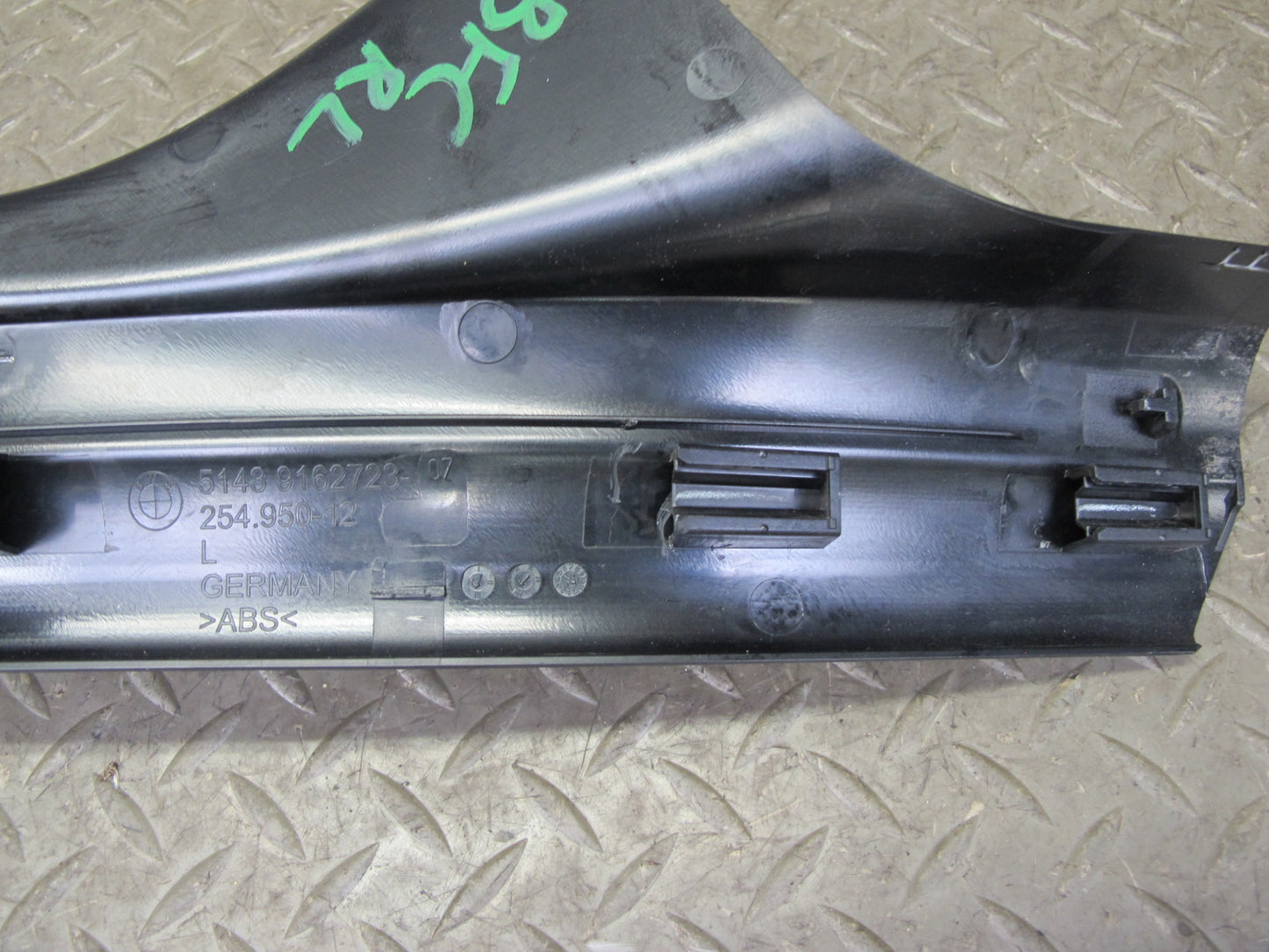 11-16 BMW F10 5-SERIES 550i Set of 2 Rear Door Scuff Sill Plate Trim Panel OEM