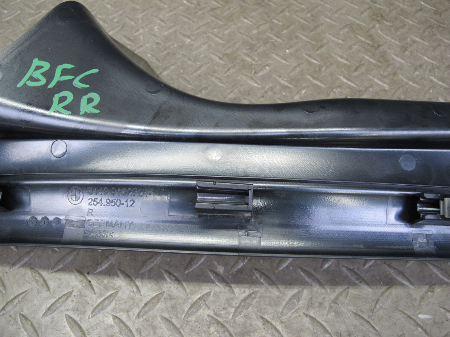 11-16 BMW F10 5-SERIES 550i Set of 2 Rear Door Scuff Sill Plate Trim Panel OEM