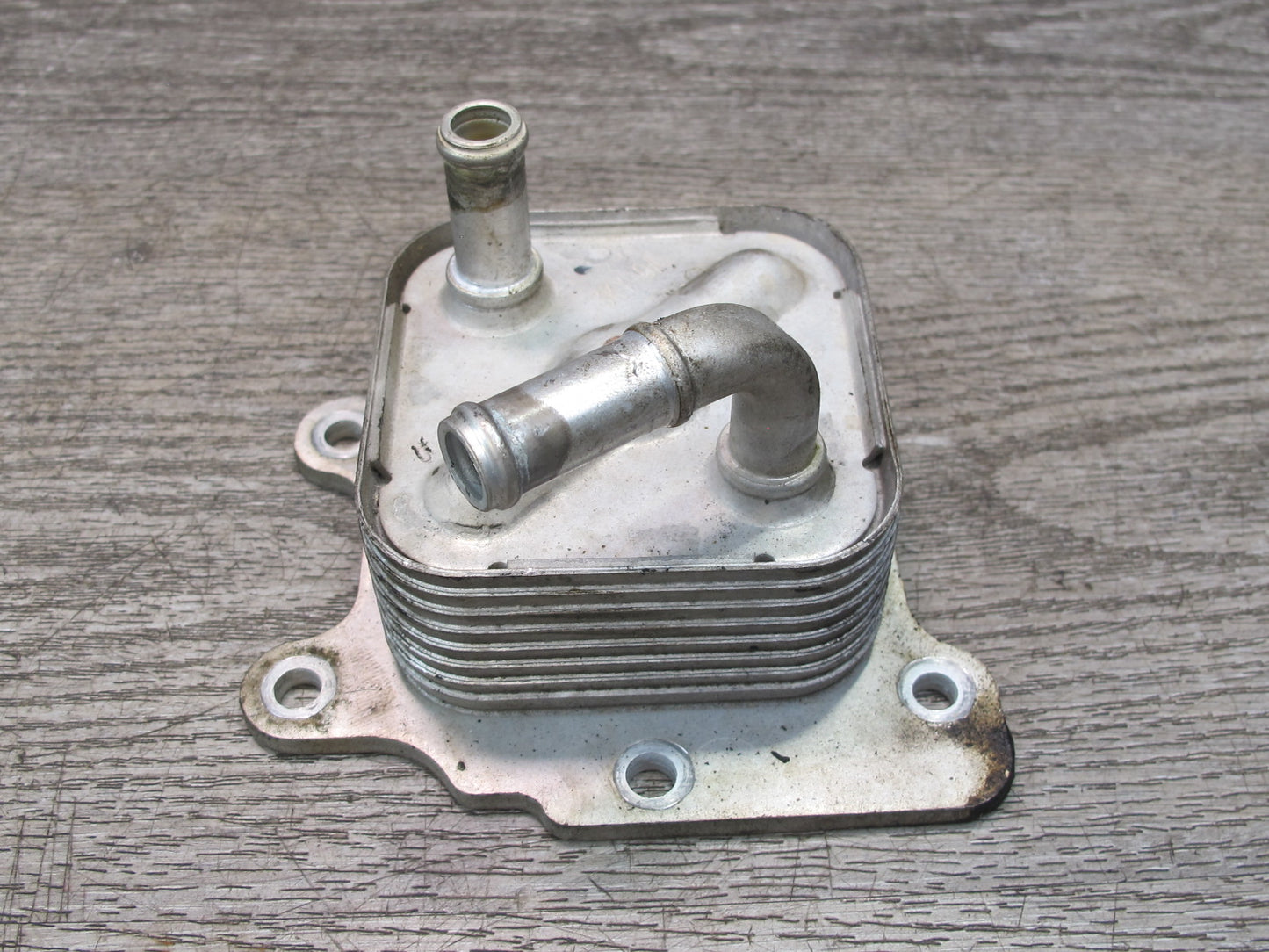 2014-2017 Infiniti QX60 2.5L Hybrid Engine Oil Cooler