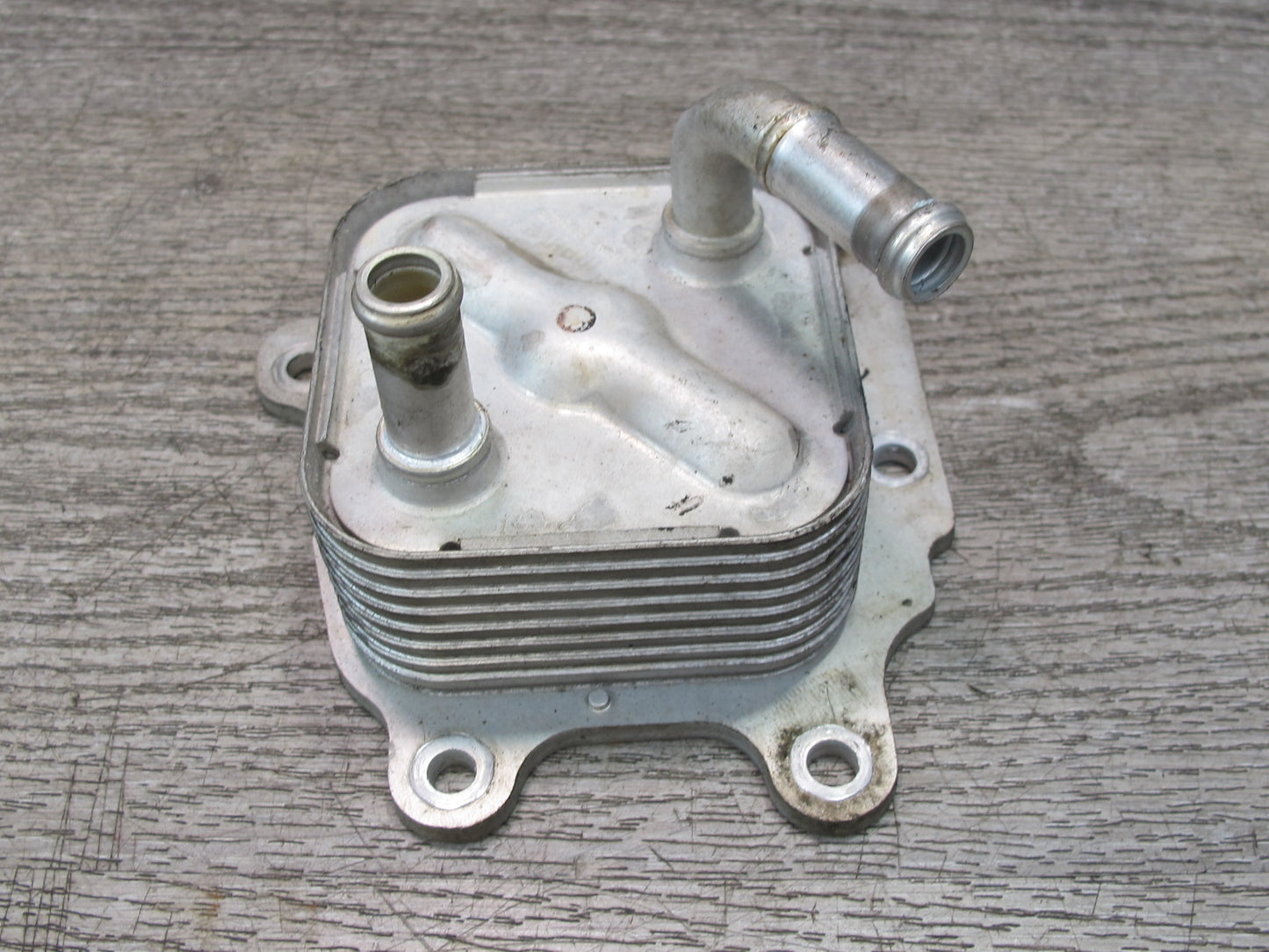 2014-2017 Infiniti QX60 2.5L Hybrid Engine Oil Cooler