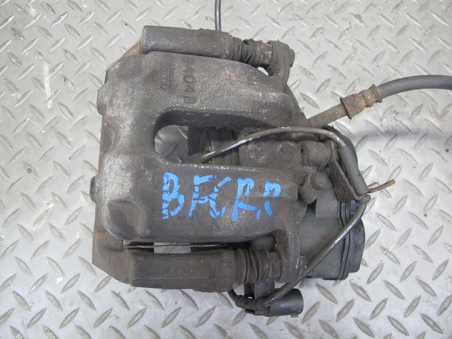 11-16 BMW F12 F13 F10 550i Set of 2 Rear Left & Right Brake Caliper w Pads OEM