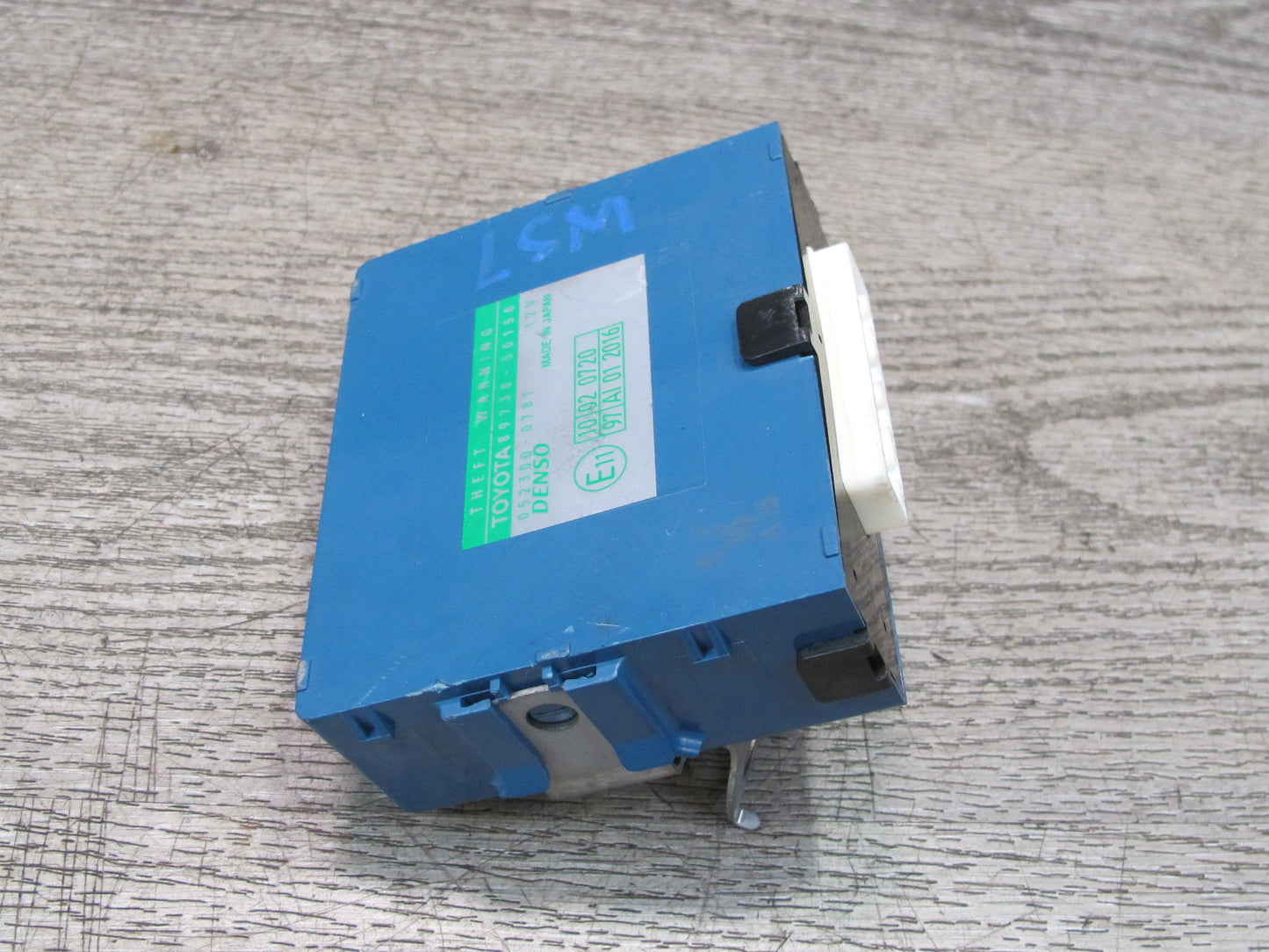 04-06 Lexus UCF30L LS430 Theft Warning Computer Control Module Unit OEM
