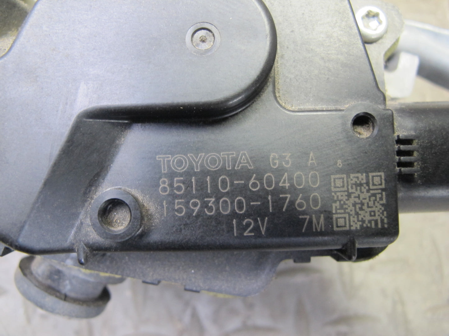 06-11 Lexus GSE20L IS350 IS250 Windshield Wiper Transmission Linkage w Motor OEM