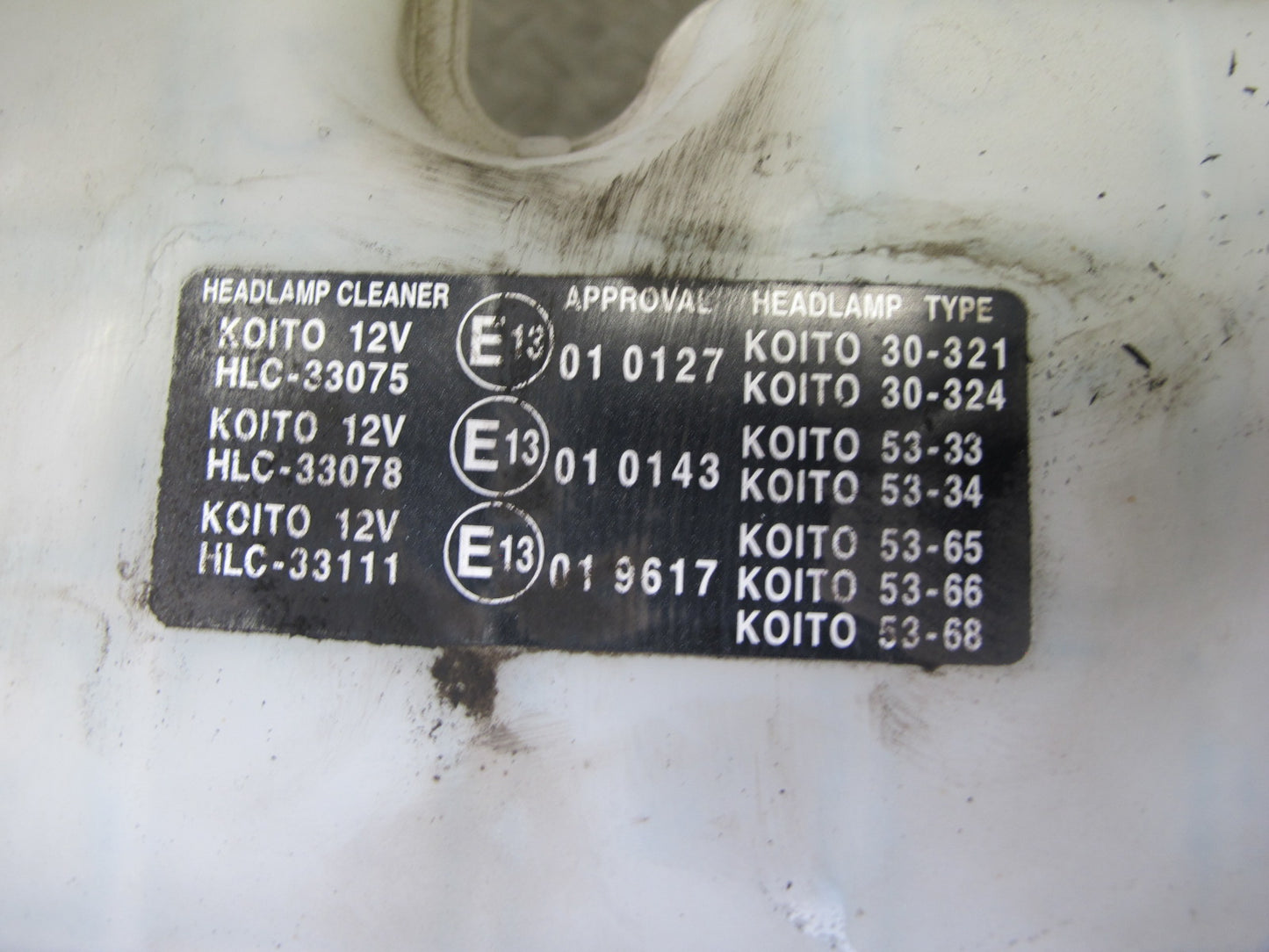 06-15 Lexus GSE20L IS350 IS250 Windshield Washer Fluid Reservoir Tank w Pump OEM