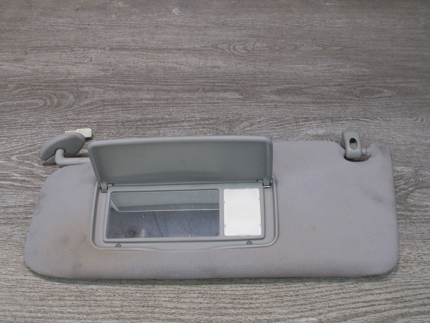 01-06 Lexus UCF30L LS430 Set of 2 Front Left & Right Sun Visor Gray OEM
