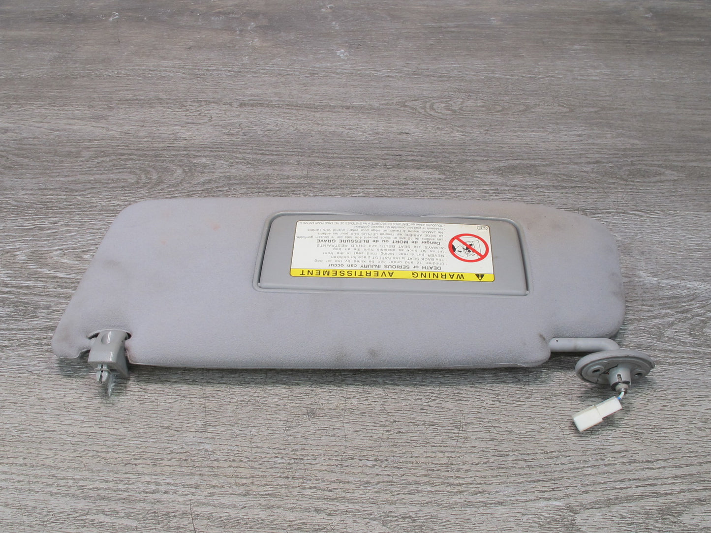 01-06 Lexus UCF30L LS430 Set of 2 Front Left & Right Sun Visor Gray OEM