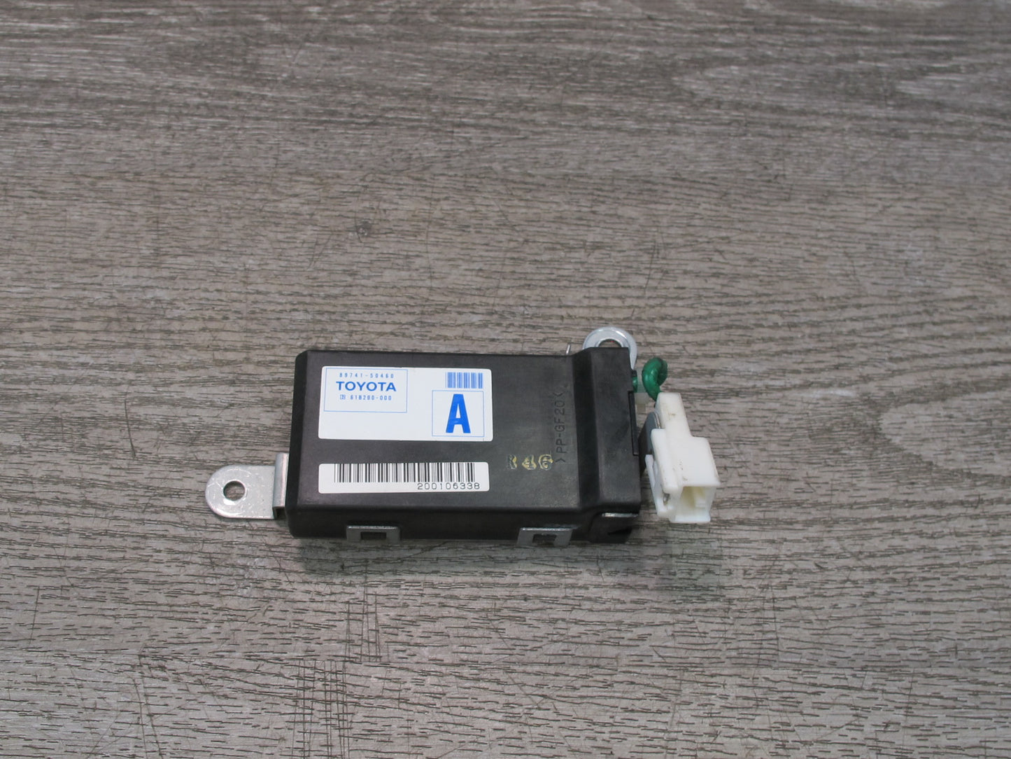 04-06 Lexus UCF30L LS430 Door Control Receiver Module 89741-50460 OEM
