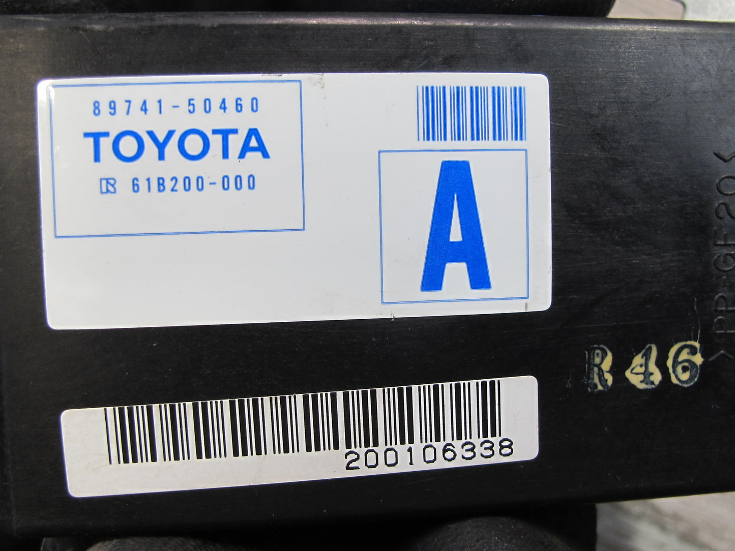 04-06 Lexus UCF30L LS430 Door Control Receiver Module 89741-50460 OEM