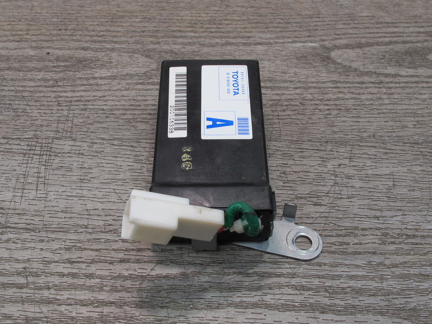 04-06 Lexus UCF30L LS430 Door Control Receiver Module 89741-50460 OEM