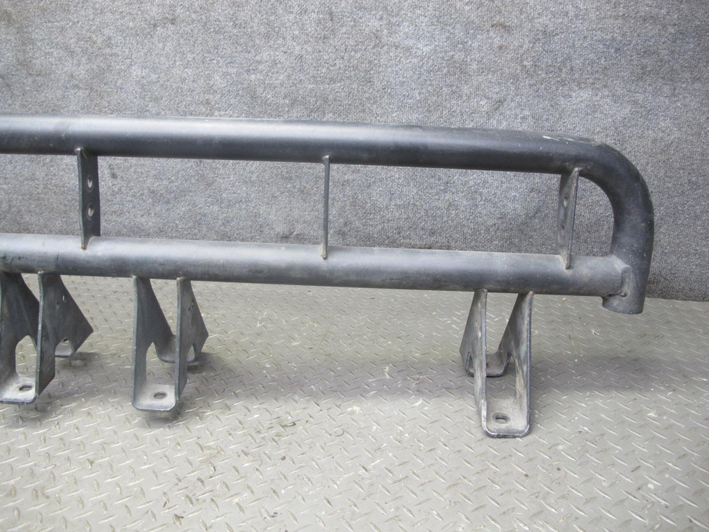 2003-2009 Hummer H2 Front Left Side Running Board Rocker Guard Shield