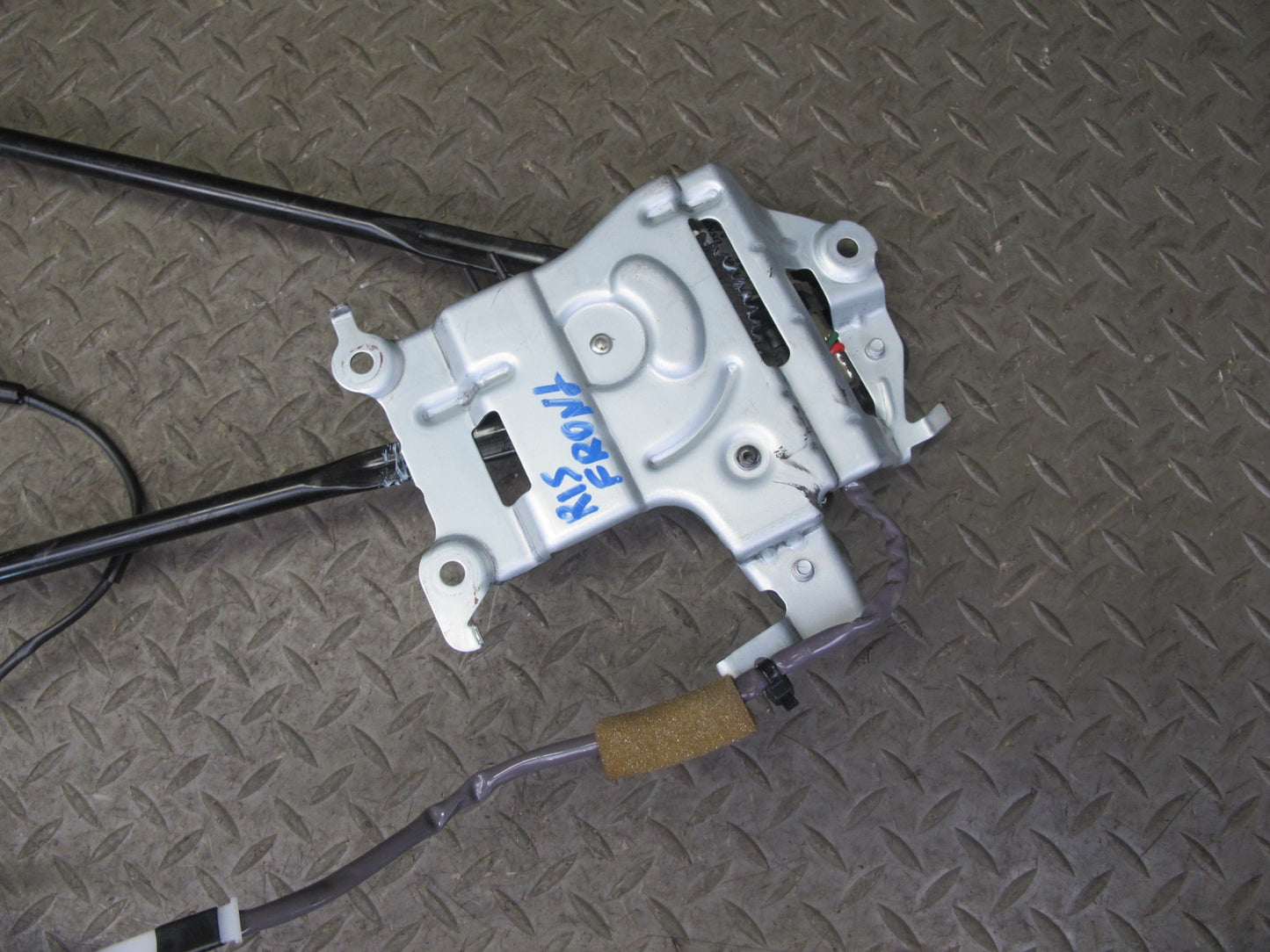 10-15 Lexus IS350 IS250 Convertible Front Trunk Roof Lock Latch Motor Assy OEM