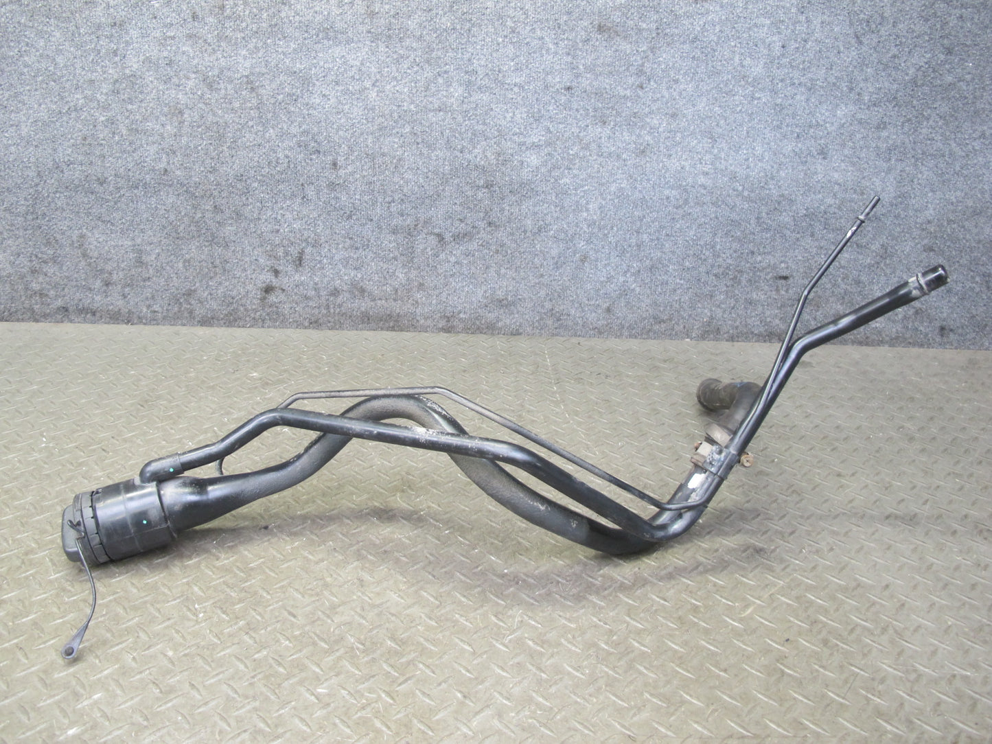 10-13 Lexus GSE20L IS350 IS250 Convertible Fuel Tank Filler Neck OEM