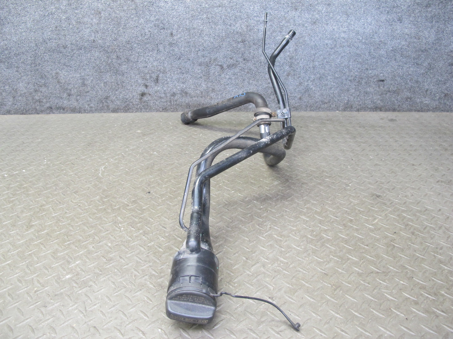10-13 Lexus GSE20L IS350 IS250 Convertible Fuel Tank Filler Neck OEM