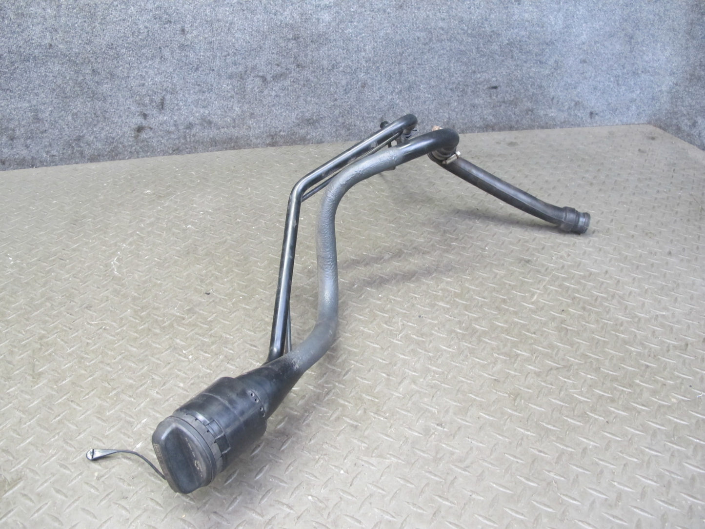 10-13 Lexus GSE20L IS350 IS250 Convertible Fuel Tank Filler Neck OEM