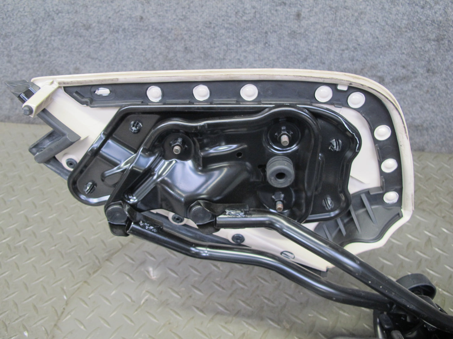 10-15 Lexus IS350 IS250 Convertible Rear Left Trunk Lid Hinge w Motor OEM