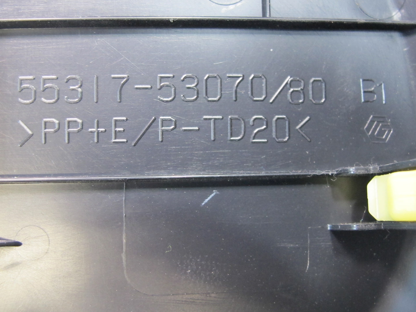 06-15 Lexus IS350 IS250 Set of 2 Left & Right Dash END Cap Trim Cover Black OEM