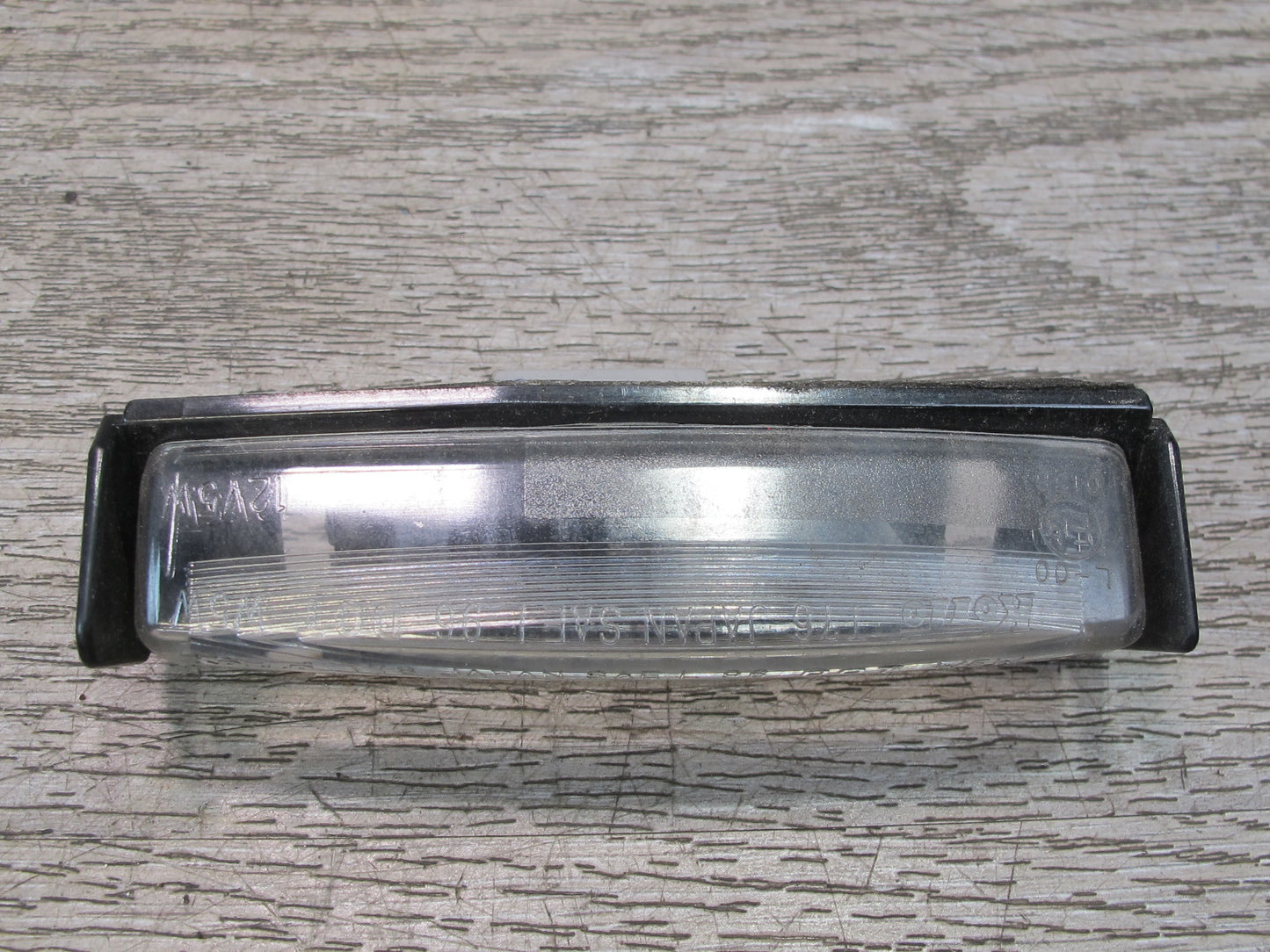 01-06 Lexus UCF30L LS430 Set of 2 Rear Trunk License Plate Light Lamp OEM