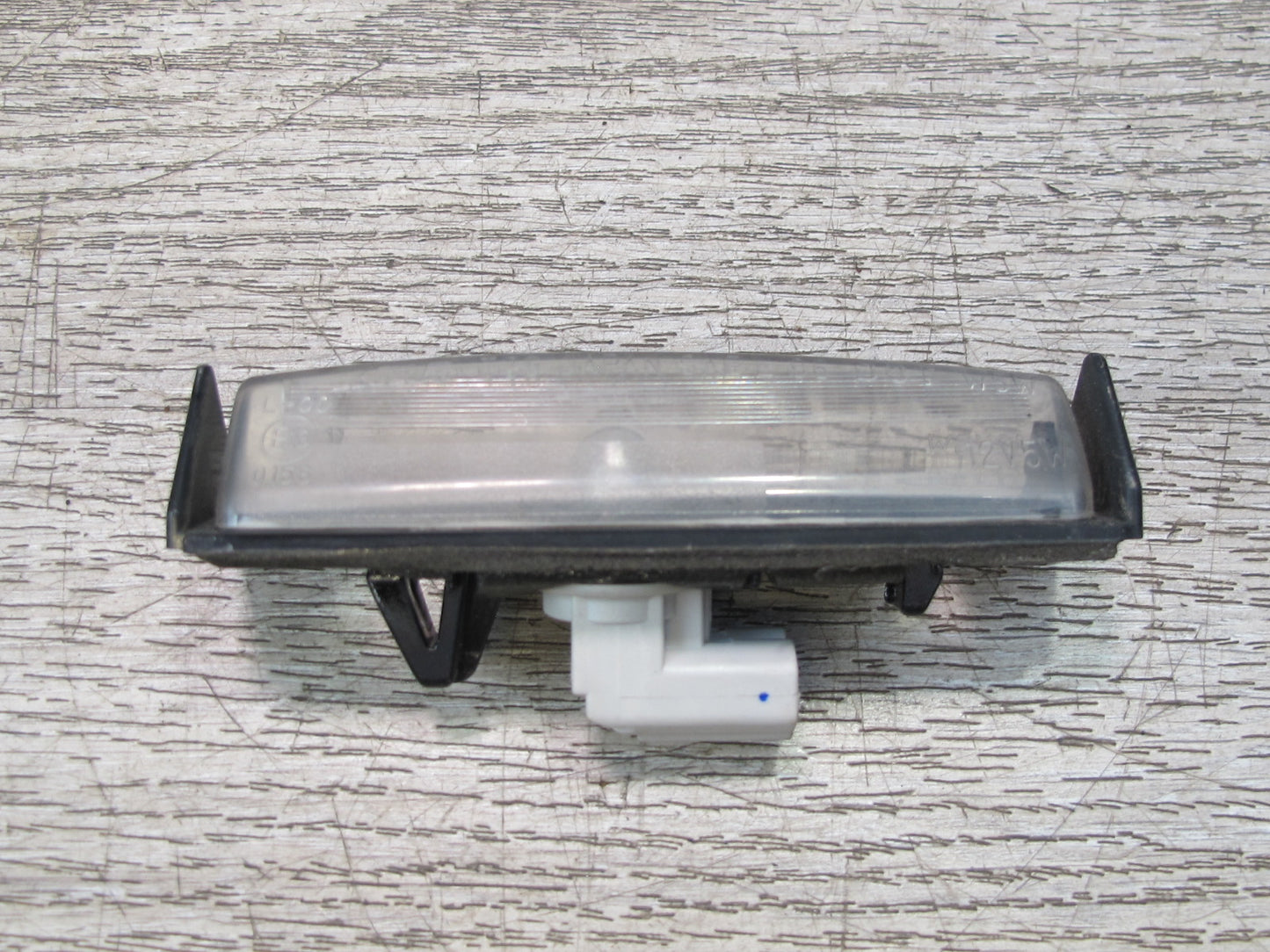 01-06 Lexus UCF30L LS430 Set of 2 Rear Trunk License Plate Light Lamp OEM